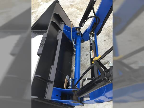 2012 New Holland WORKMASTER 55 - Image 11