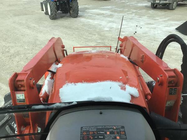 Kubota M6-111 - Image 13