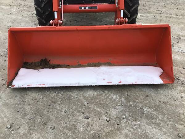 Kubota M6-111 - Image 10