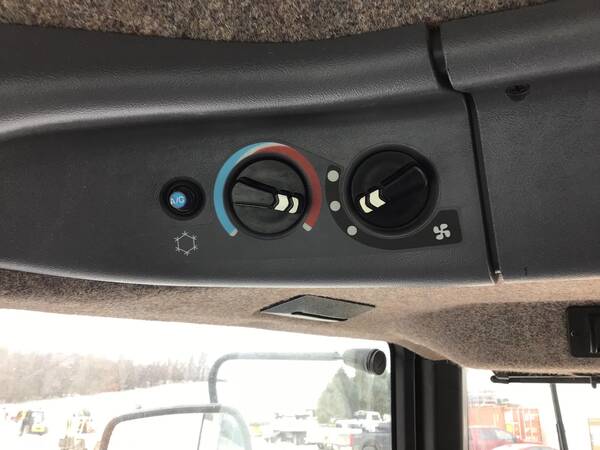 Caterpillar CH35 - Image 18