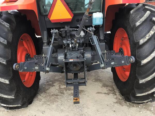 Kubota M6-111 - Image 8