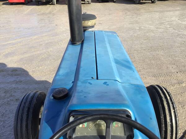 Ford 5610 II - Image 10