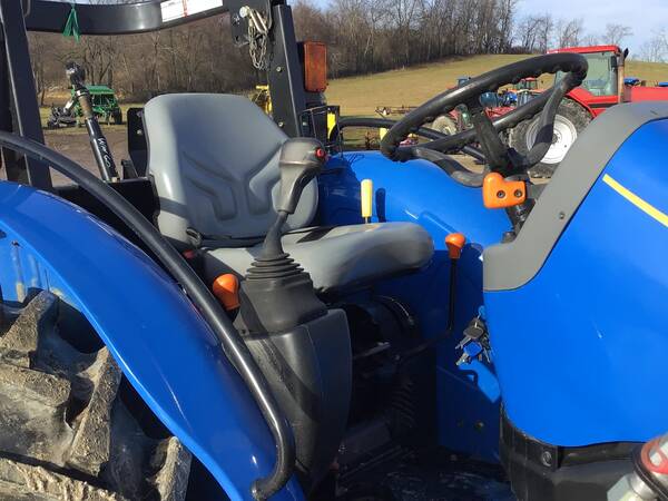 2021 New Holland WORKMASTER 50 - Image 14