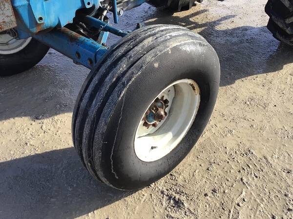 Ford 5610 II - Image 18