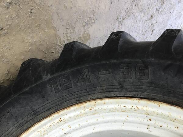 1994 Ford 8240 - Image 23