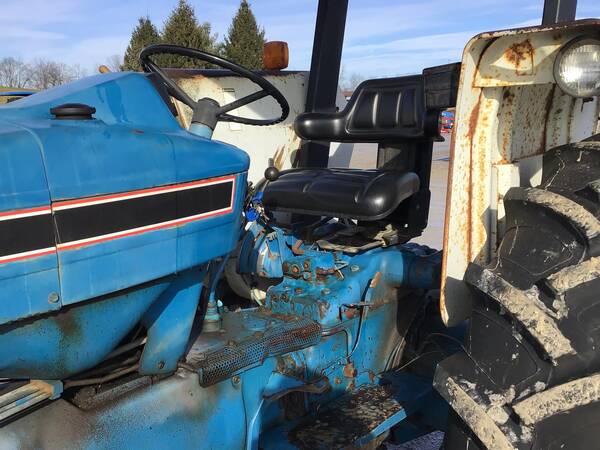 Ford 5610 II - Image 11