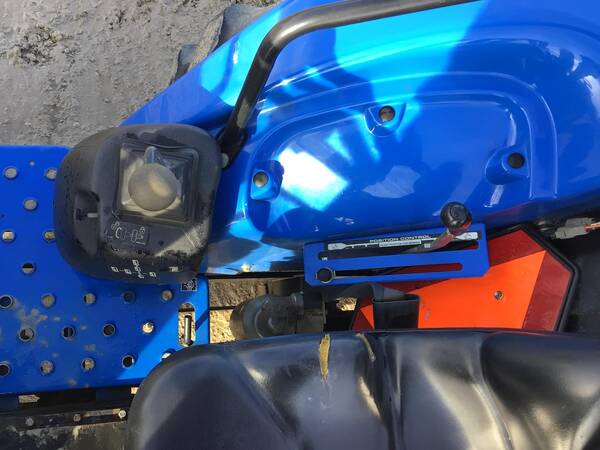 New Holland TC35S - Image 22