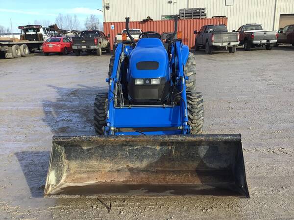 New Holland TC35S - Image 10