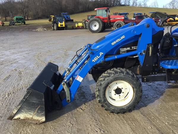 New Holland TC35S - Image 13