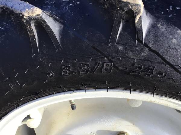 2021 New Holland WORKMASTER 50 - Image 24