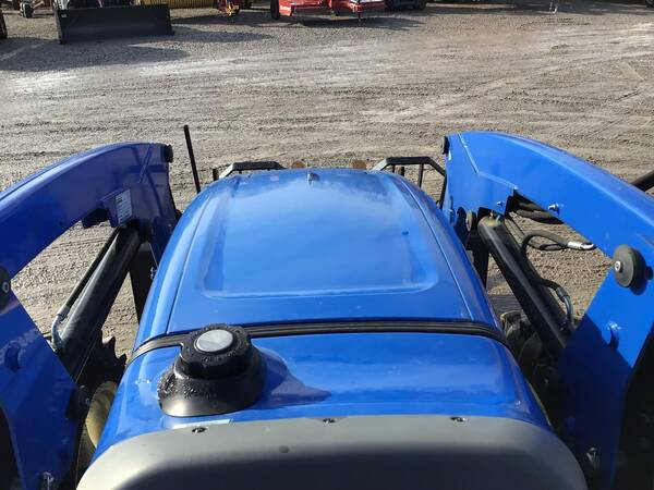 2021 New Holland WORKMASTER 50 - Image 13