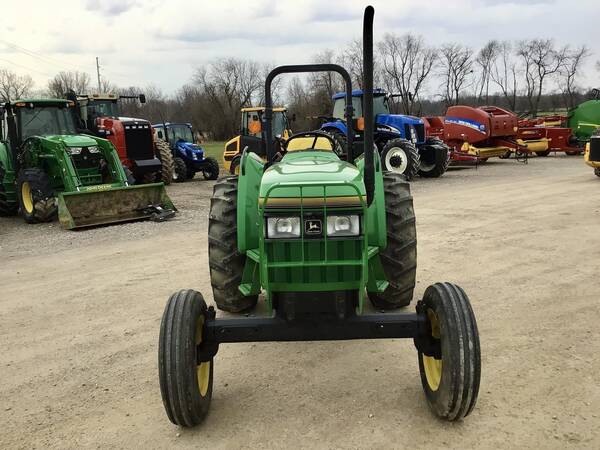 1993 John Deere 5200 - Image 5