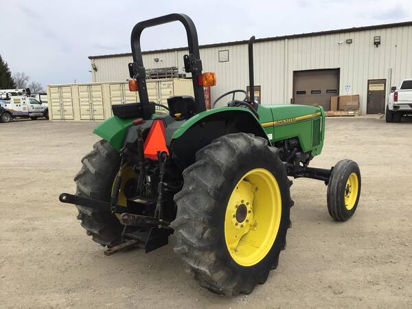 1993 John Deere 5200 - Image 6